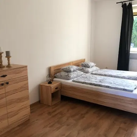 펜션 Vikendovy Dom - *