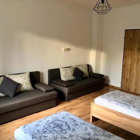 Vikendovy Dom - * Divín